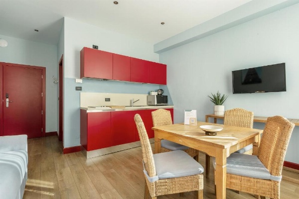 Petronio Residence image 141