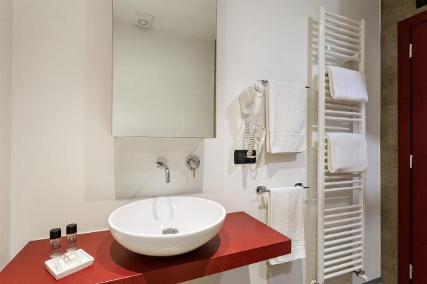 Petronio Residence image 20
